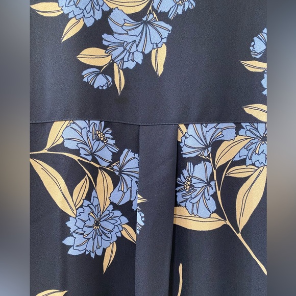 EXPRESS - Floral dress - Picture 5 of 6